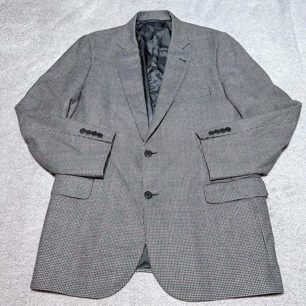 Brooks Brothers Black and White Micro Houndstooth Sport Coat